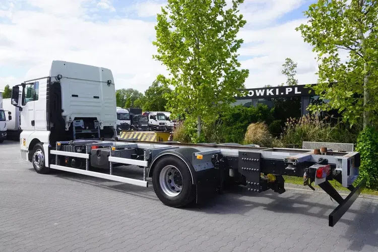 MAN TGX 18.430 / BDF 7, 5 m / Kab. sypialna / 2021 zdjęcie 3