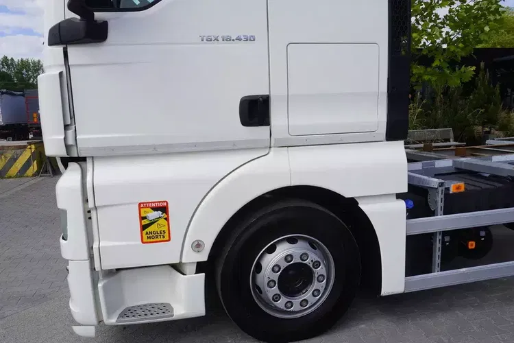 MAN TGX 18.430 / BDF 7, 5 m / Kab. sypialna / 2021 zdjęcie 9
