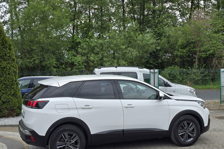 Peugeot 3008 1.5 BlueHdi 130KM EA8 / I-właściciel / zdjęcie 4