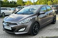 samochód osobowy Hyundai zdjęcie 16