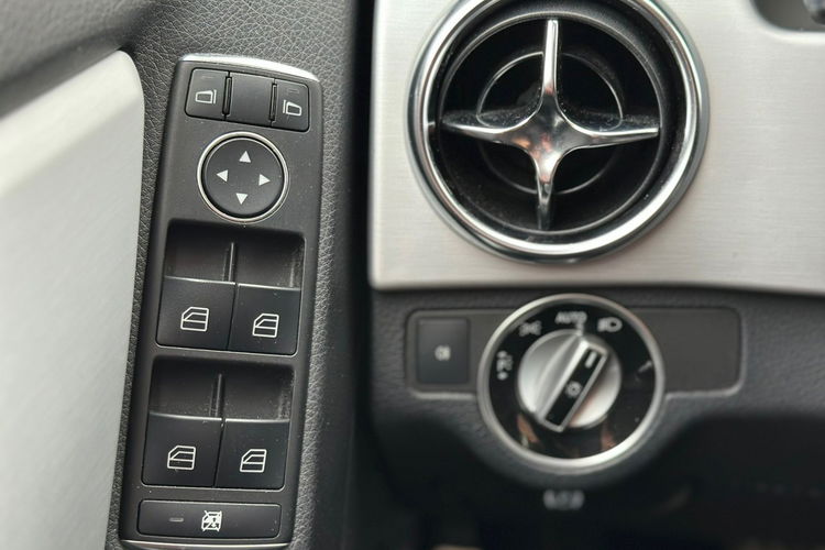 Mercedes GLK 250 4Matic Europa zdjęcie 27