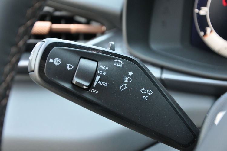 Cupra Terramar 2.0TSI 265KM VZ 4Drive El.Klapa Kamera El.Fotel Matrix Nowy Gwar. Deal zdjęcie 20