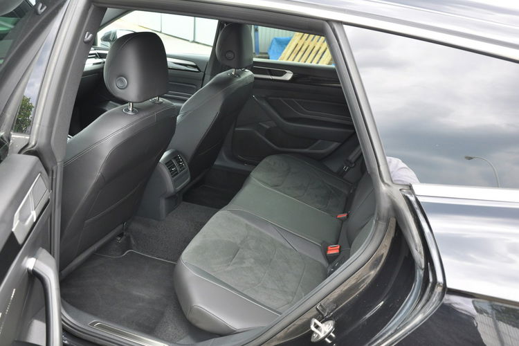 Volkswagen Arteon 2.0TSI 190KM DSG R-line El Klapa Nawigacja Hak Gwar. Fabryczna FV23 zdjęcie 26