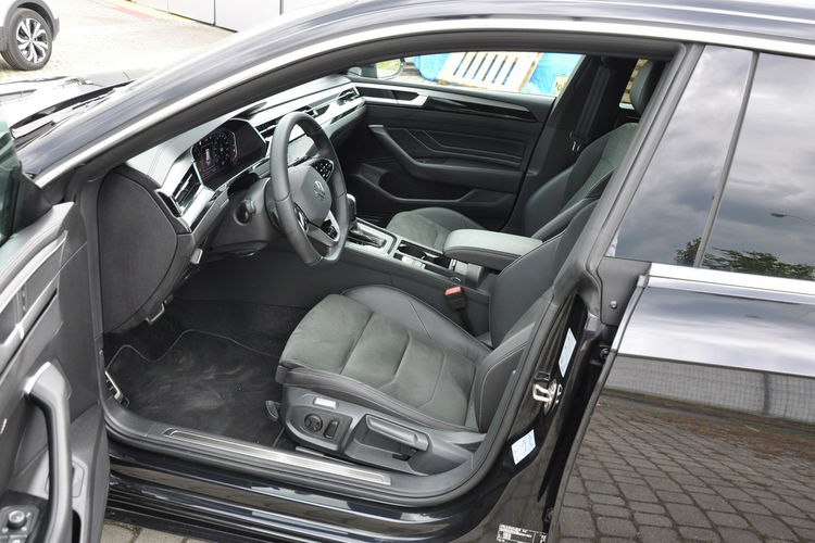 Volkswagen Arteon 2.0TSI 190KM DSG R-line El Klapa Nawigacja Hak Gwar. Fabryczna FV23 zdjęcie 8