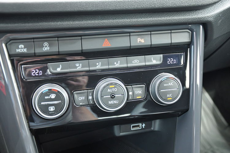 T-Roc VOLKSWAGEN T-ROC 1.5TSI 150KM Premium LED Kamera cofania Polski Salon zdjęcie 22