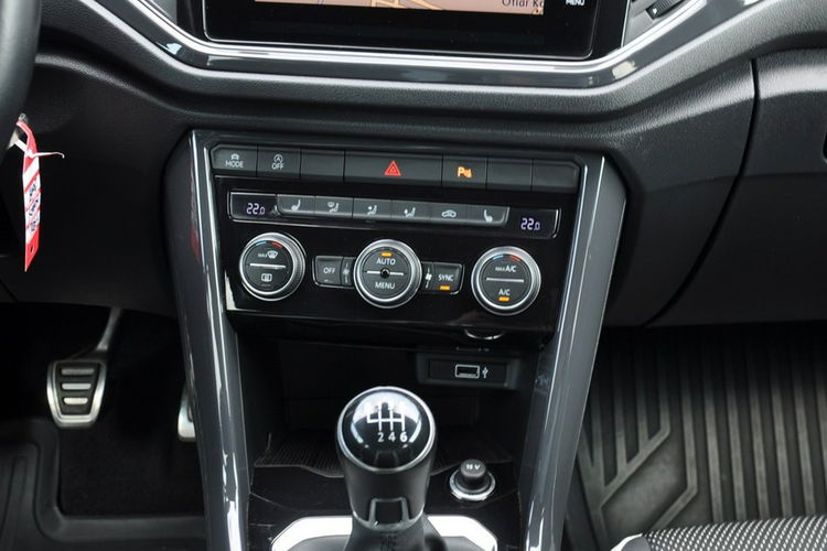 T-Roc VOLKSWAGEN T-ROC 1.5TSI 150KM Premium LED Kamera cofania Polski Salon zdjęcie 26