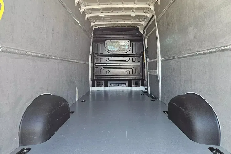 Volkswagen Crafter L3H2 69999zł NETTO 2.0TDi/140KM zdjęcie 17