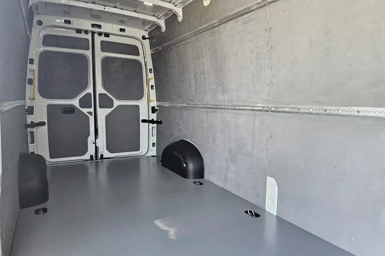 Volkswagen Crafter L3H2 69999zł NETTO 2.0TDi/140KM zdjęcie 19