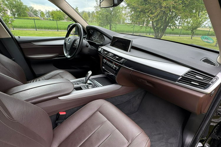BMW X5 zadbane serwisowane bezwypadkowe zdjęcie 15