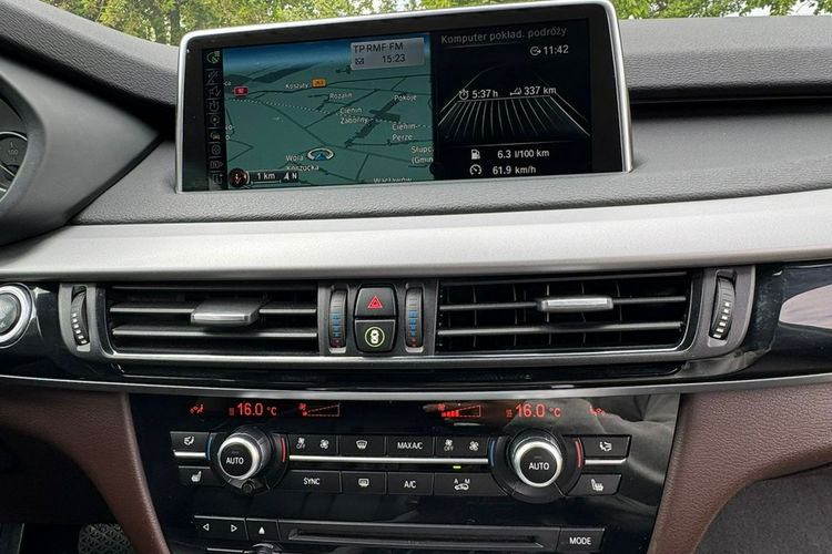 BMW X5 zadbane serwisowane bezwypadkowe zdjęcie 16