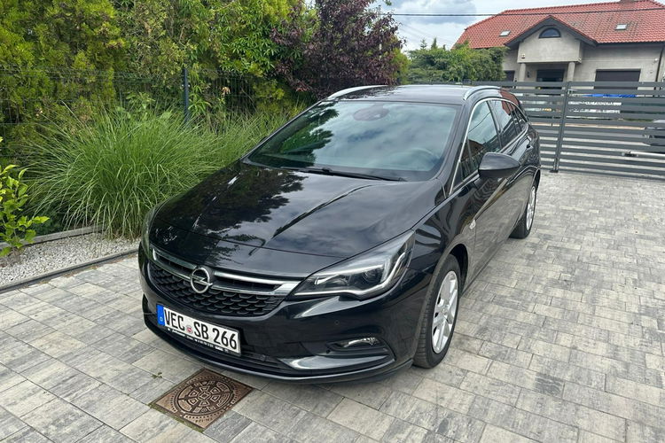 Opel Astra zadbane zdjęcie 2