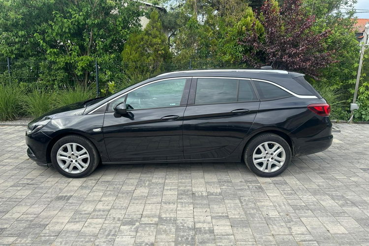 Opel Astra zadbane zdjęcie 3
