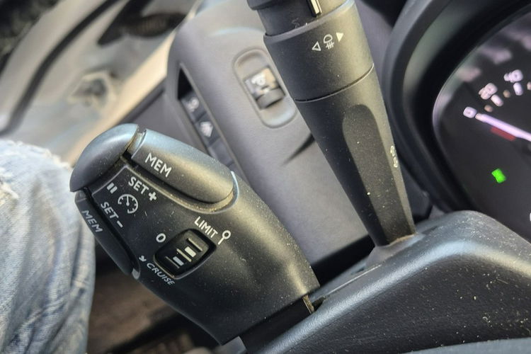 Citroen Berlingo Berlingo/Najtańszy w PL ROCZNA Gwarancja Nowe sprzęgło i dwumas zdjęcie 21