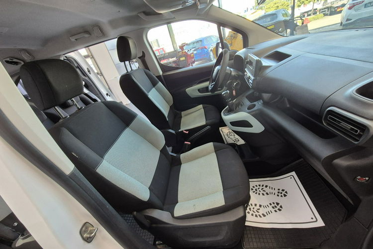 Citroen Berlingo Berlingo/Najtańszy w PL ROCZNA Gwarancja Nowe sprzęgło i dwumas zdjęcie 27