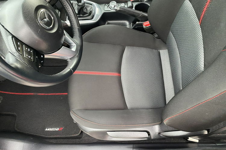 Mazda 2 +90KM+LEDY+asystent pasa ruchu+MARTWE POLE+RADAR zdjęcie 20