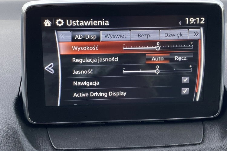 Mazda 2 +90KM+LEDY+asystent pasa ruchu+MARTWE POLE+RADAR zdjęcie 24