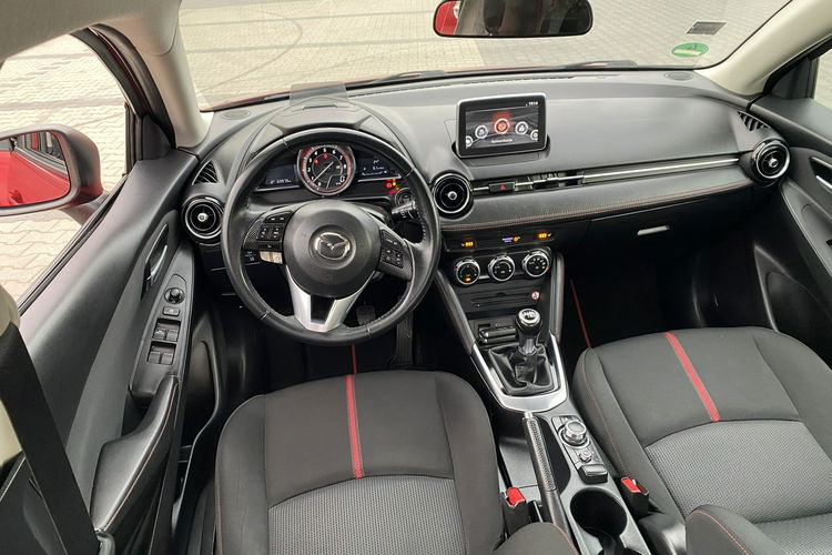 Mazda 2 +90KM+LEDY+asystent pasa ruchu+MARTWE POLE+RADAR zdjęcie 28