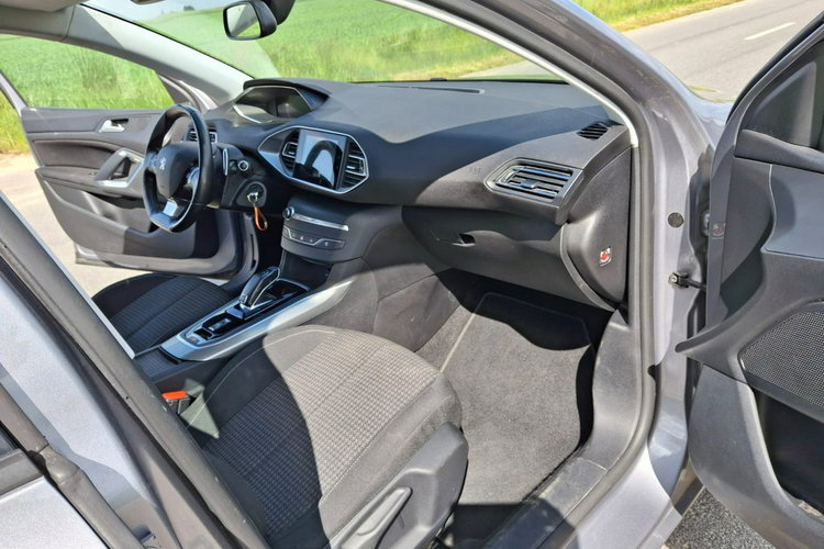 Peugeot 308 SW Automat 1.5dci 111tyskm zdjęcie 13