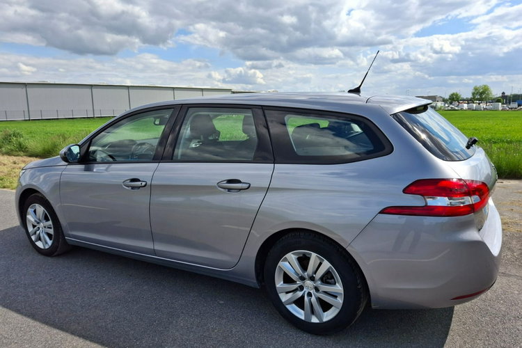 Peugeot 308 SW Automat 1.5dci 111tyskm zdjęcie 29