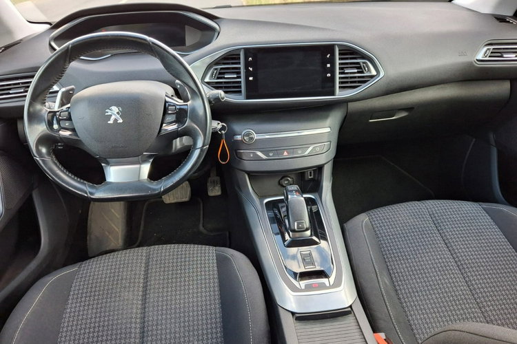 Peugeot 308 SW Automat 1.5dci 111tyskm zdjęcie 30