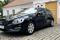 samochód osobowy Volvo zdjęcie 2