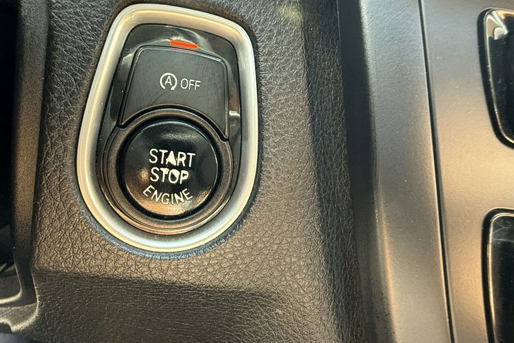 BMW 320 Bardzo zadbana zdjęcie 25