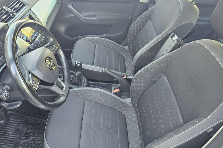 Skoda Fabia kamera,  led ,  alufelgi ,  tempomat ,  serwis zdjęcie 31