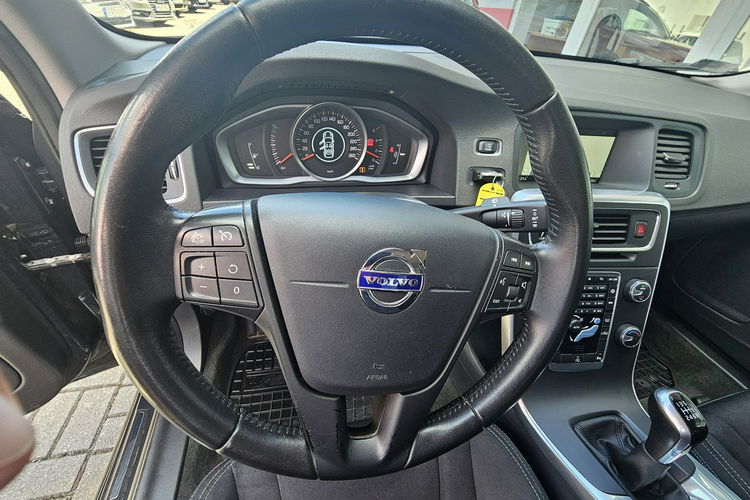 Volvo S60 niski przebieg, , bogata wersja zdjęcie 36
