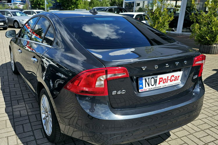 Volvo S60 niski przebieg, , bogata wersja zdjęcie 6