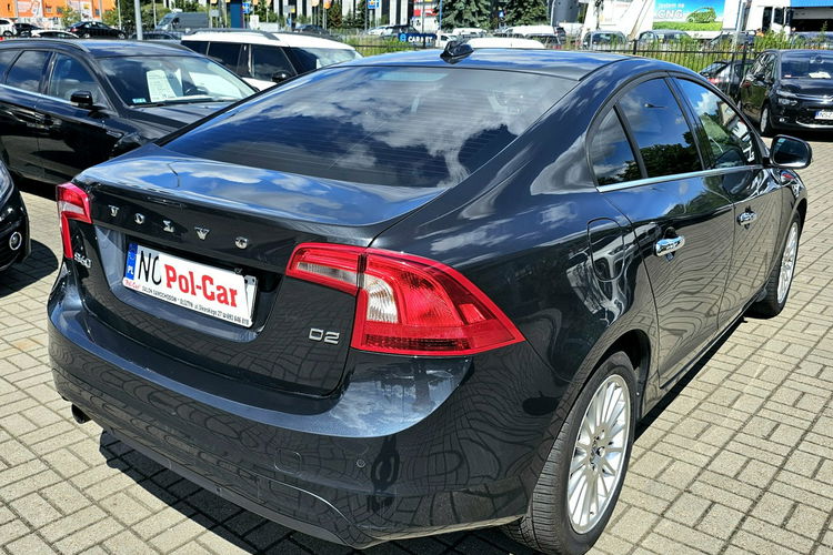 Volvo S60 niski przebieg, , bogata wersja zdjęcie 8