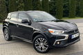 samochód osobowy Mitsubishi zdjęcie 13