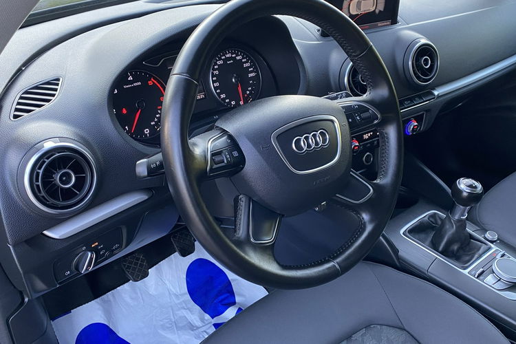 Audi A3 +LED+ BI-XENON+NAVI+Czujniki parkowania+Podgrzewane fotele zdjęcie 20