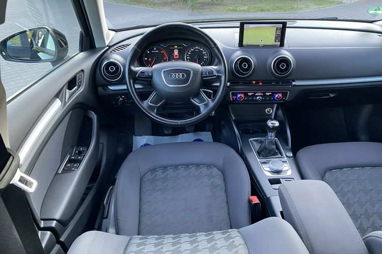Audi A3 +LED+ BI-XENON+NAVI+Czujniki parkowania+Podgrzewane fotele zdjęcie 36