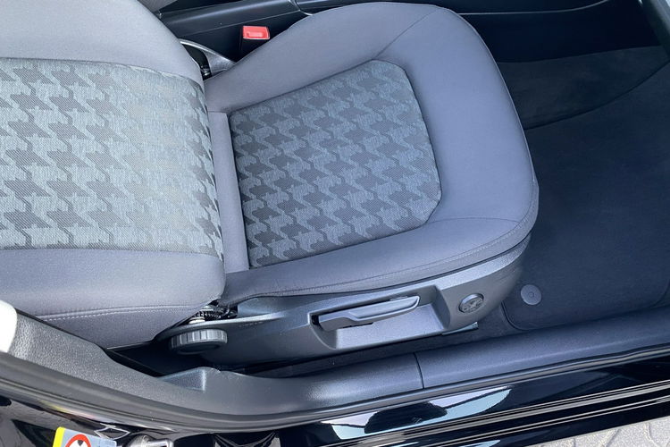 Audi A3 +LED+ BI-XENON+NAVI+Czujniki parkowania+Podgrzewane fotele zdjęcie 39