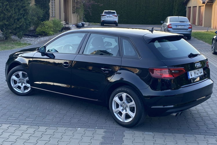 Audi A3 +LED+ BI-XENON+NAVI+Czujniki parkowania+Podgrzewane fotele zdjęcie 6