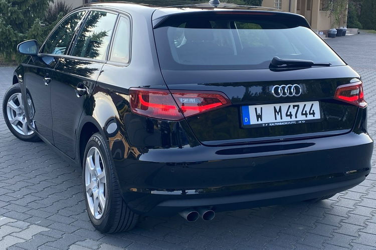 Audi A3 +LED+ BI-XENON+NAVI+Czujniki parkowania+Podgrzewane fotele zdjęcie 8
