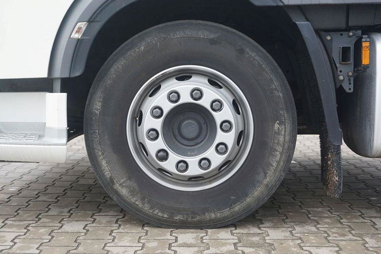 DAF XF 480 FT zdjęcie 9