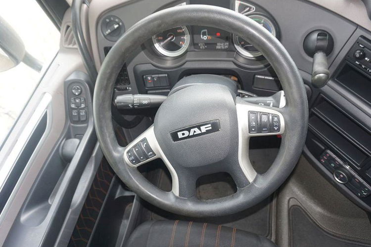 DAF XF 480 FT zdjęcie 6