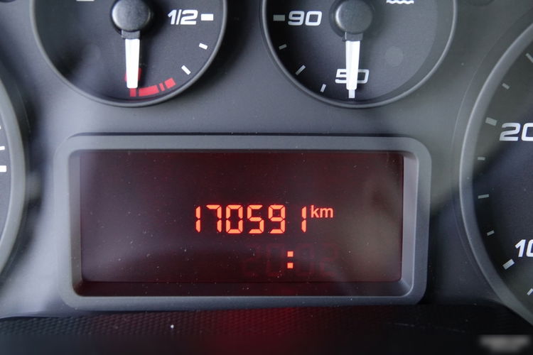 Iveco DAILY / 3.0D -180KM / CHŁODNIA / HAKÓWKA / AGREGAT THERMO KING / ZEWNĘTRZNA WTYKA / DMC: 3500 KG / 2019 ROK zdjęcie 47