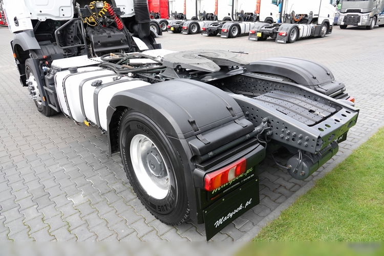 Mercedes AROCS 1851 /  4X4 / HYDRODRIVE / KOMPRESOR DO WYDMUCHU GARDNER  / HYDRAULIKA  / ADR / RETARDER / ALUFELGI / 2018 ROK / SPROWADZONY / PO KONTRAKCIE SERWISOWYM  zdjęcie 13
