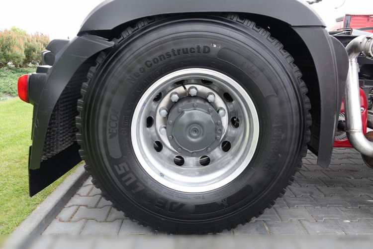Mercedes AROCS 1851 /  4X4 / HYDRODRIVE / KOMPRESOR DO WYDMUCHU GARDNER  / HYDRAULIKA  / ADR / RETARDER / ALUFELGI / 2018 ROK / SPROWADZONY / PO KONTRAKCIE SERWISOWYM  zdjęcie 21
