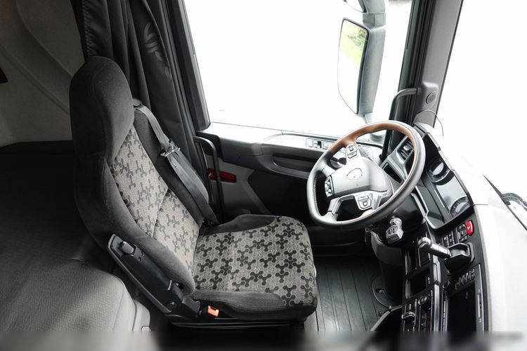 Scania R 500 / RETARDER / KLIMA POSTOJOWA / OPONY 100%  / PO ZŁOTYM KONTRAKCIE SERWISOWYM zdjęcie 27
