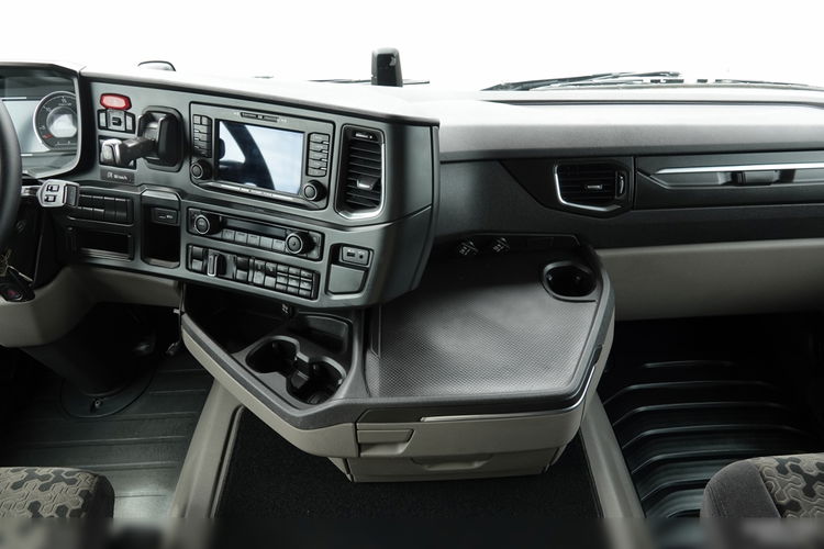 Scania R 500 / RETARDER / KLIMA POSTOJOWA / OPONY 100%  / PO ZŁOTYM KONTRAKCIE SERWISOWYM zdjęcie 31