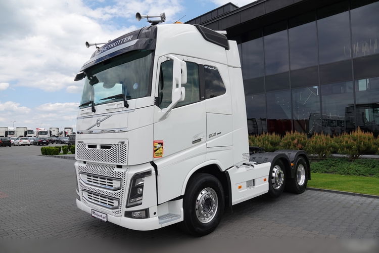 Volvo FH 16 / 650 / 6x2 / HYDRAULIKA / RETARDER / KLIMA POSTOJOWA / PUSHER / 3 OSIOWY CIĄGNIK SIODŁOWY / ALUFELGI SPROWADZONY / PO KONTRAKCIE SERWISOWYM zdjęcie 6