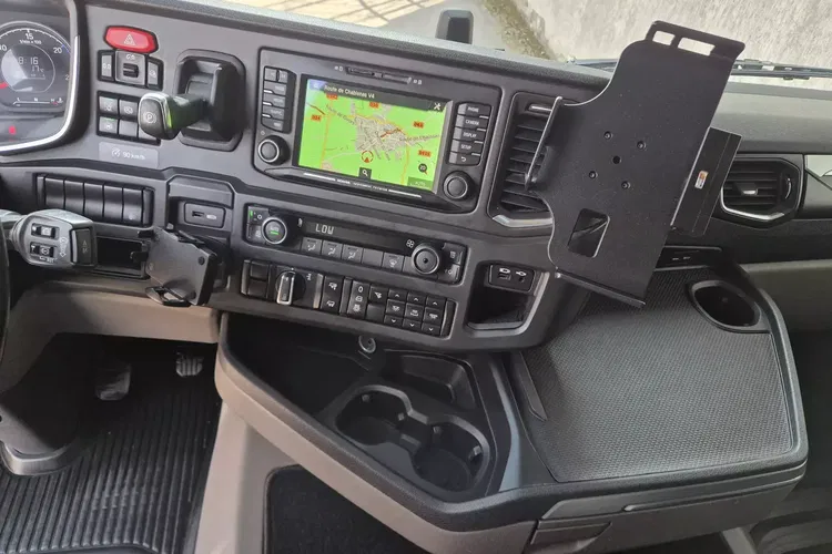 Scania R450 zdjęcie 24