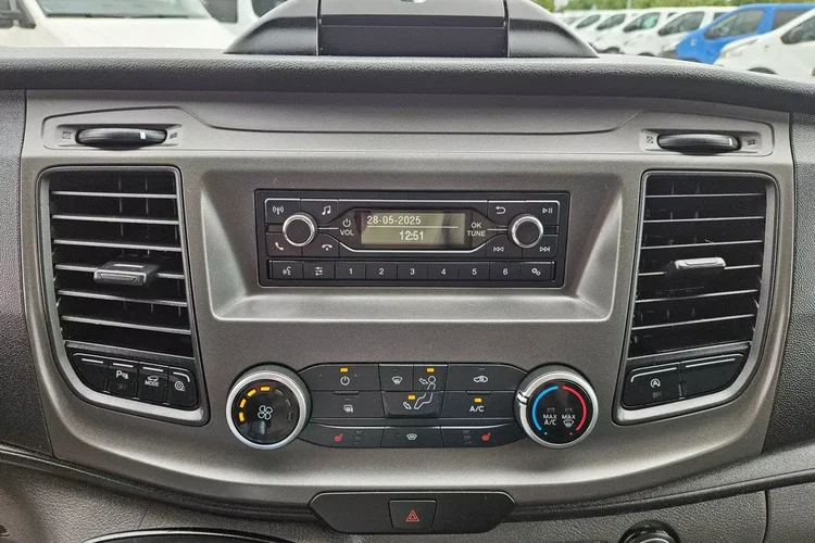 Ford transit-custom L2H1 2.0TdCi/170KM zdjęcie 27