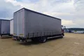 samochód ciężarowy Renault zdjęcie 3