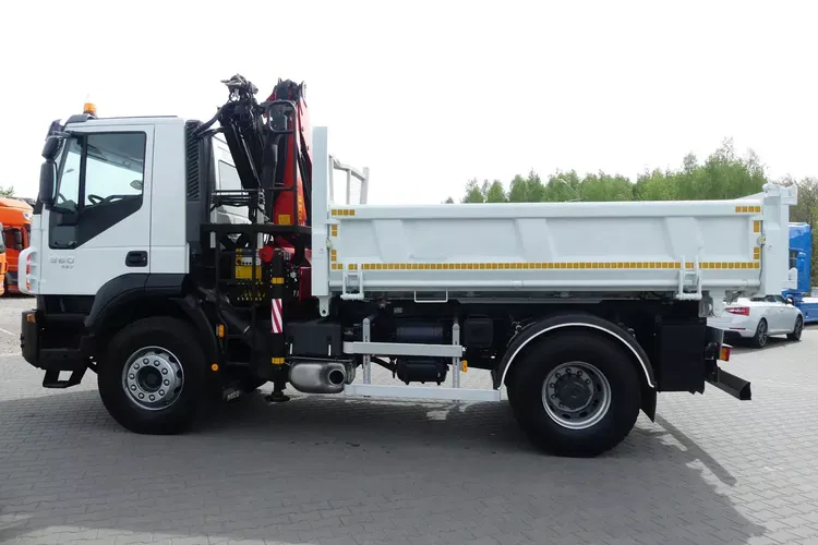 Iveco TRAKKER 360 / WYWROTKA + HDS PALFINGER PK13001 SKŁADANY W Z zdjęcie 8