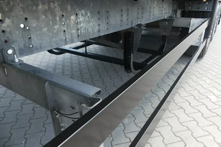 Schmitz FIRANKA / STANDARD / W OCYNKU / ZADBANA / zdjęcie 16