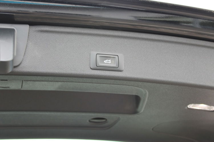 Audi A4 S-Tronic Led Hak F-vat Salon Polska zdjęcie 13